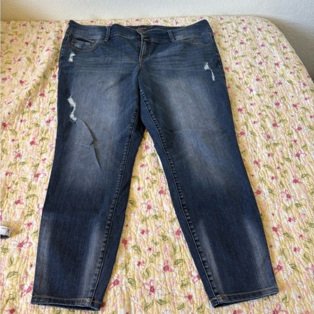 Torrid Dark Blue Skinny Jeans 22R 
#005